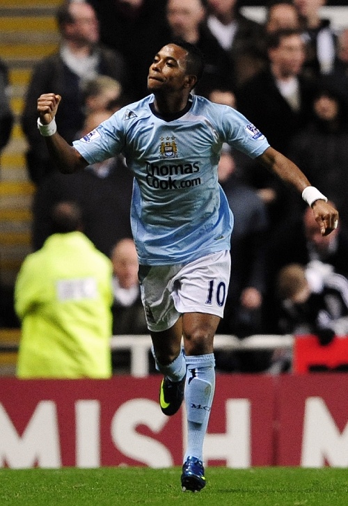 NBA球员数据榜：东契奇得分领先,