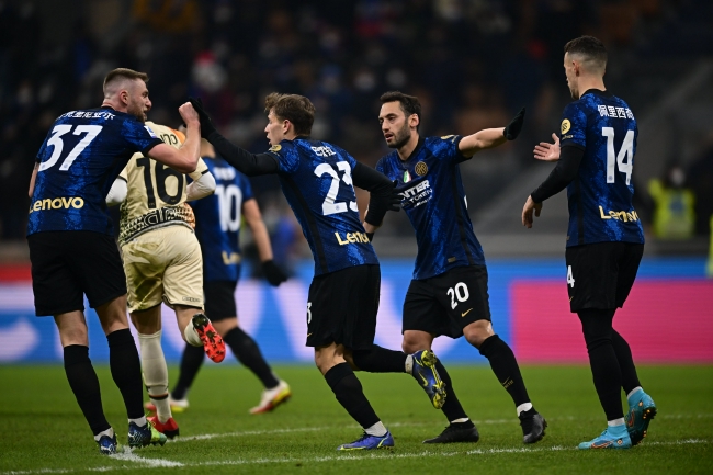 佩7：加斯佩里尼让我们有很大提升，罗马排在意甲第1不是偶然