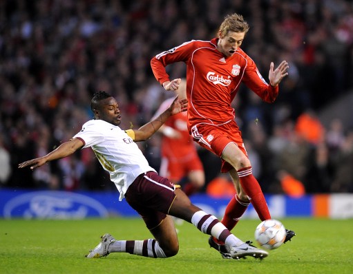 12月12日欧篮联看点：皇马冲击4连胜，布鲁克斯PK纳恩