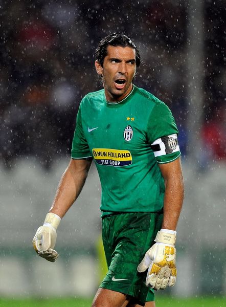 加拉塔萨雷主席谈梅西转会传闻：不会采取破坏财务状况的行动