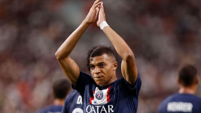 德容：要以世界杯能夺冠心态参加这项赛事，我们也相信这一点