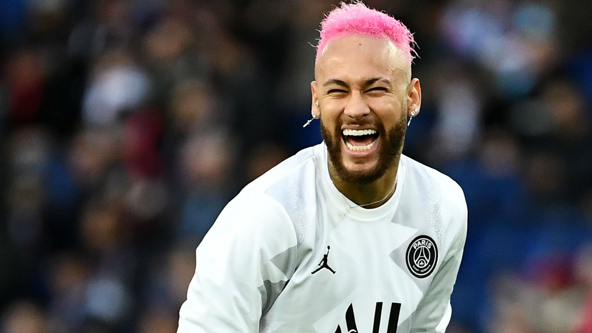 米兰名宿：米兰需要一名真正的中锋，看到莫德里奇这么投入真是太棒了